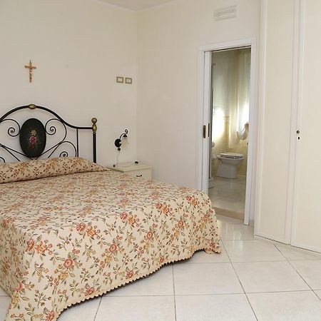 Hotel L'Airone à Margherita Di Savoia Extérieur photo