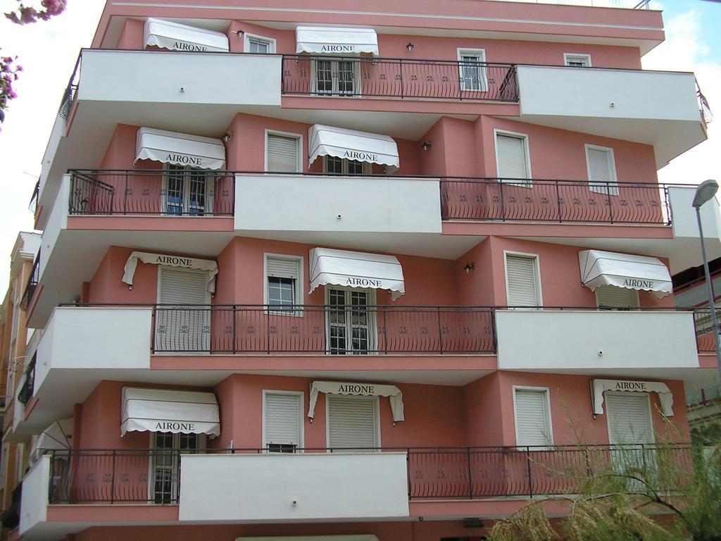 Hotel L'Airone à Margherita Di Savoia Extérieur photo
